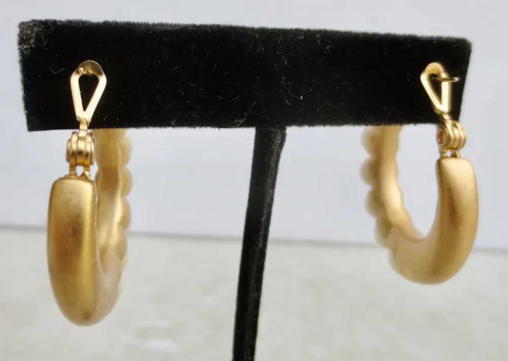 Monet Faux Pearl and Gilt Metal Earrings on Post - image 6