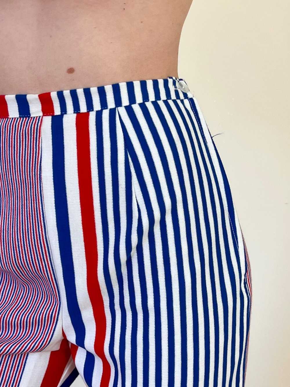 50’s Red White Blue Striped Print Clash Peddle Pu… - image 2