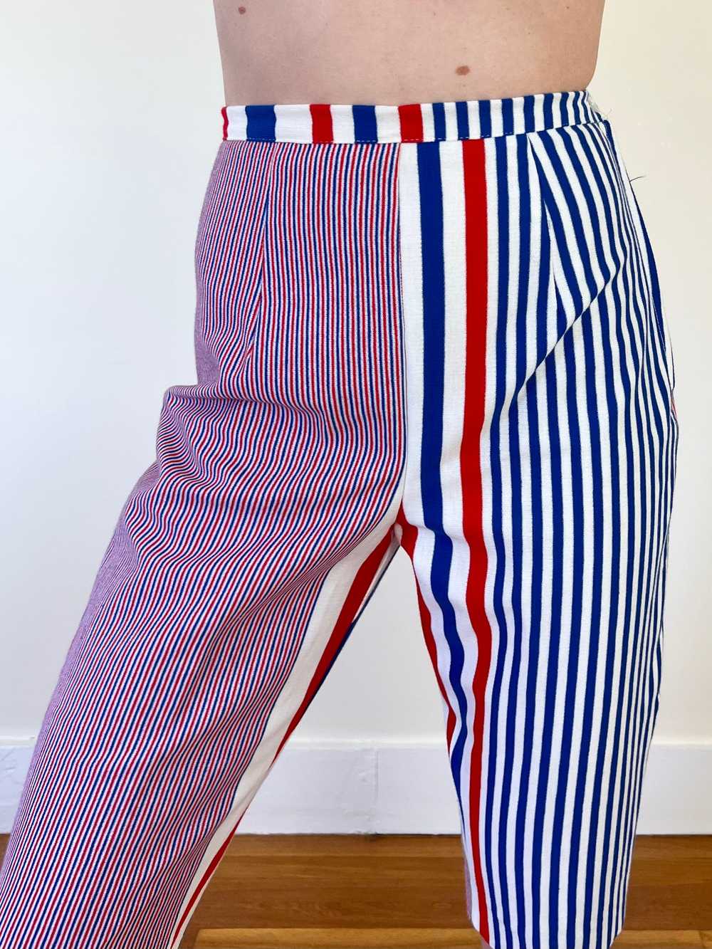 50’s Red White Blue Striped Print Clash Peddle Pu… - image 7