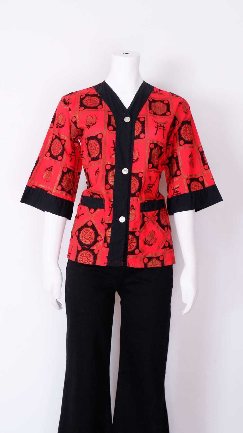 1960s Kingsway Sears Red and Black T Shirt Blouse… - image 2