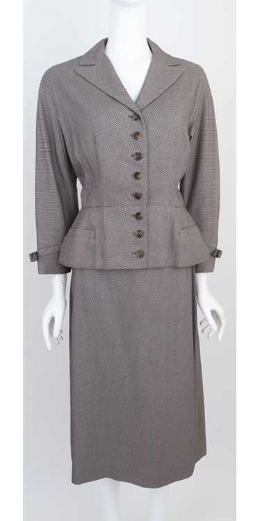 1940s Chic Ladies Suit
