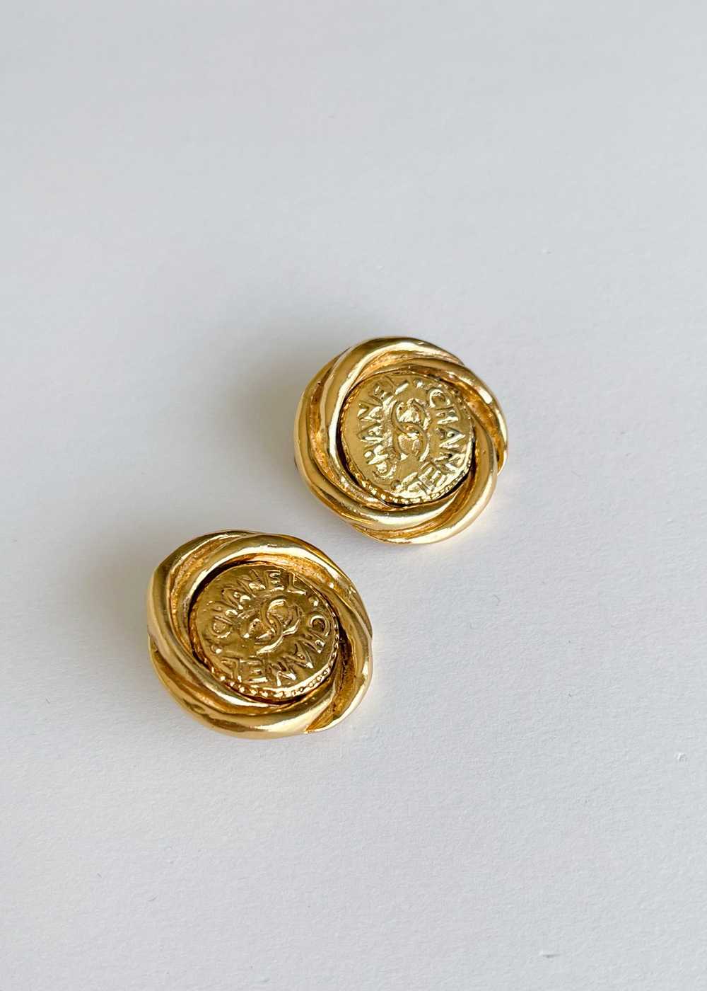 Vintage 1980s Chanel Logo Coin Earrings - image 3