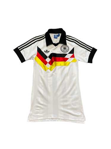 StreetGem Adidas x deutscher Fussball-Bund x Özil 8 Jersey / V-Neck Football T-Shirt / Sportswear / Size Youth XL - Fits Men's S