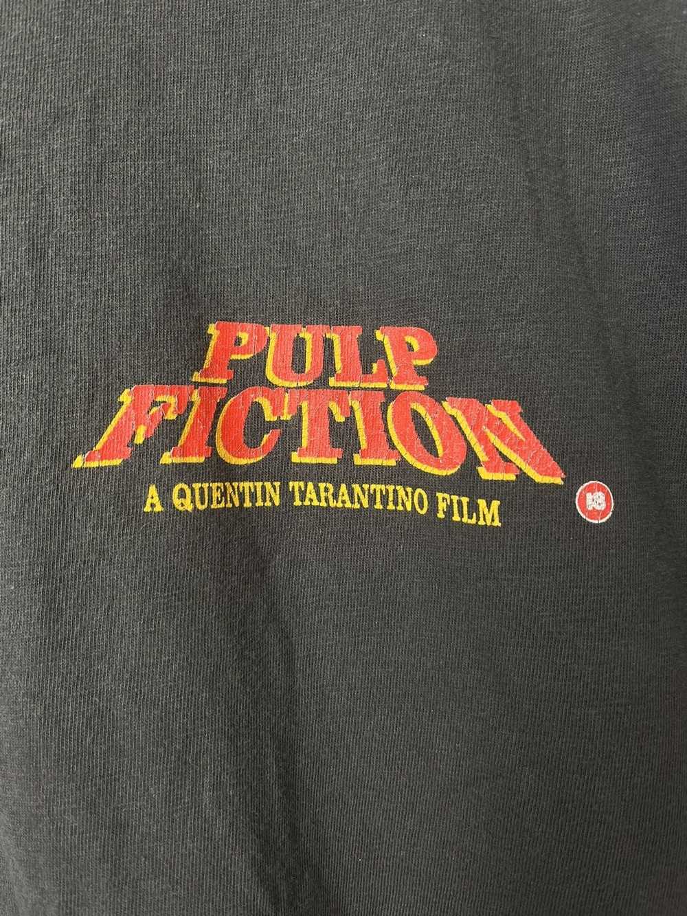 Movie × Rare × Vintage Pulp Fiction 1990s A Quent… - image 4