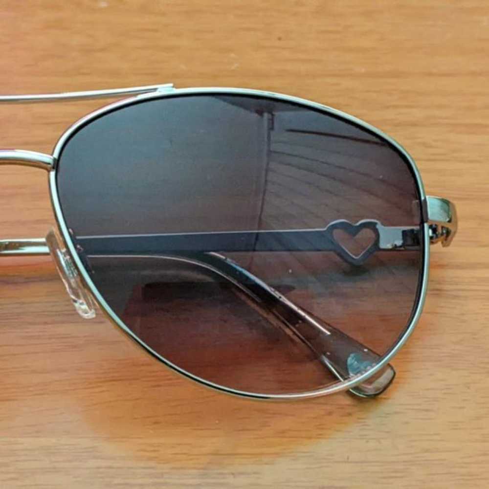 Juicy Couture Aviator sunglasses - image 8