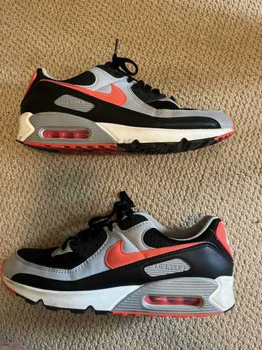 Nike Air Max 90 - image 1