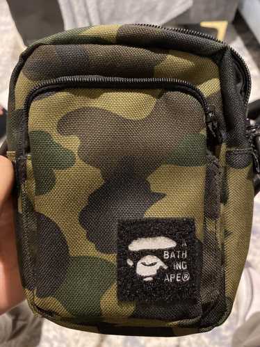 Source bape shoulder bag contrast color shoulder bag crossbody shoulder bag  with printing on the back on m.