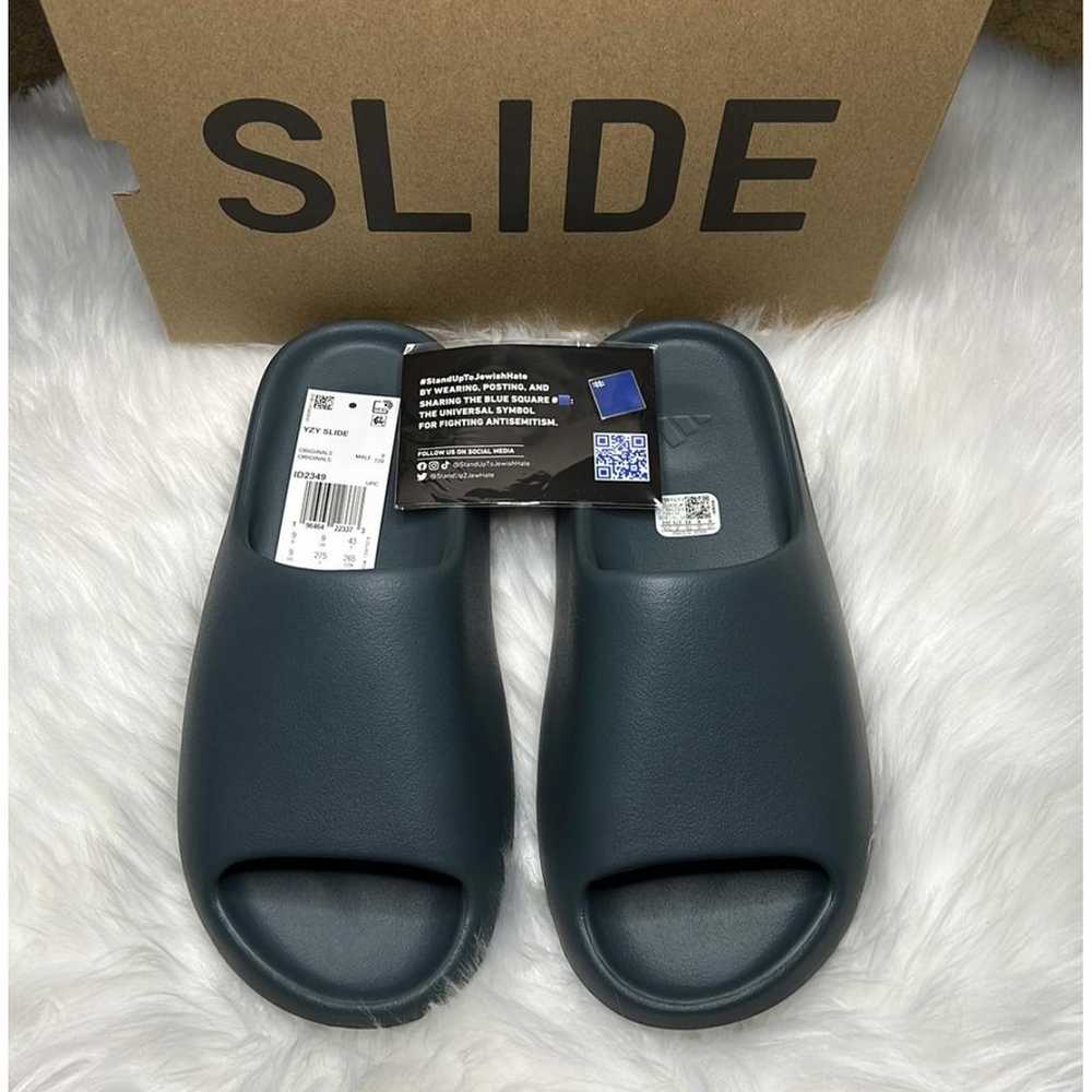 Yeezy x Adidas Slide sandals - image 4