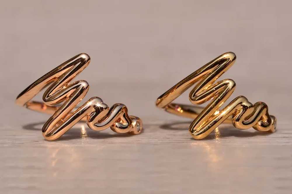 Ladies Hearts on Fire Yellow Gold Mrs. Ring - image 7