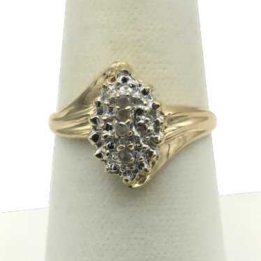 10K .10ctw Diamond Fashion Ring