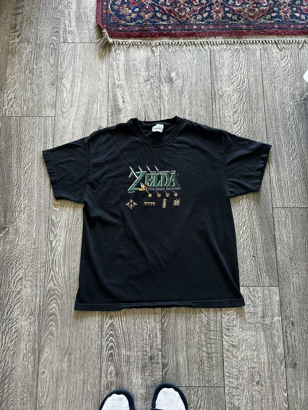 Streetwear × Vintage VTG ZELDA 2004 T SHIRT SZ L - image 1