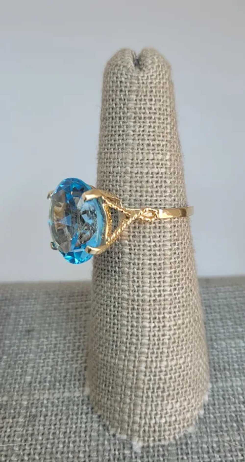 Vintage 14k Gold Swiss Blue Topaz Ring - image 3