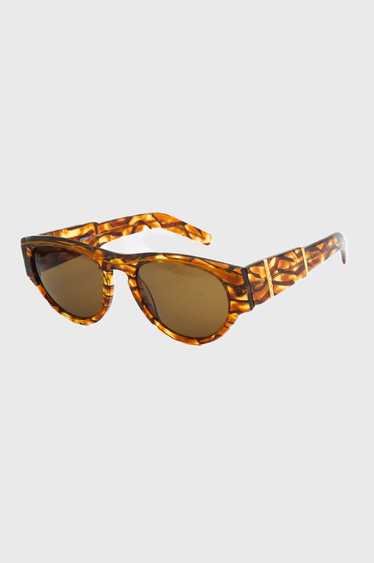 Fendi Fabulous Sunglasses worn by Khloé Kardashian Woodland Hills