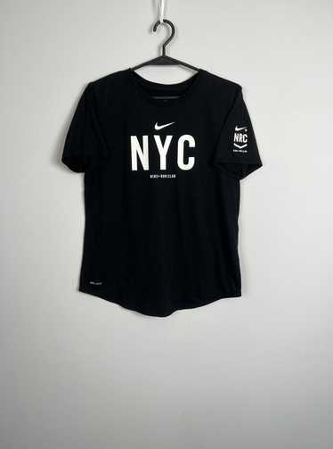 Nike Tshirt Nike NYC swoosh black