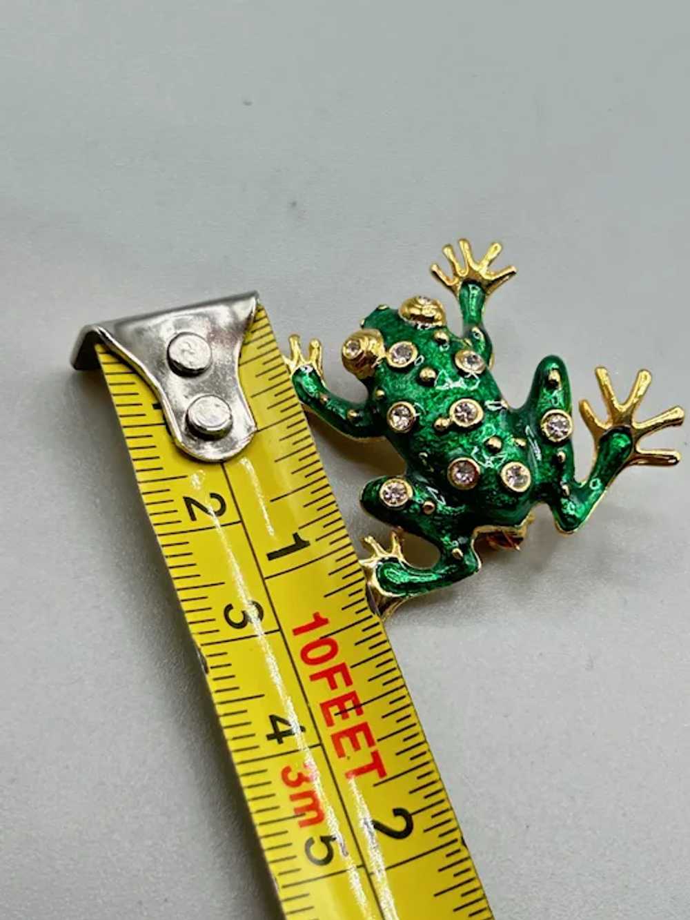 Vintage Green Frog Brooch Pin Gold Tone Enameled … - image 6