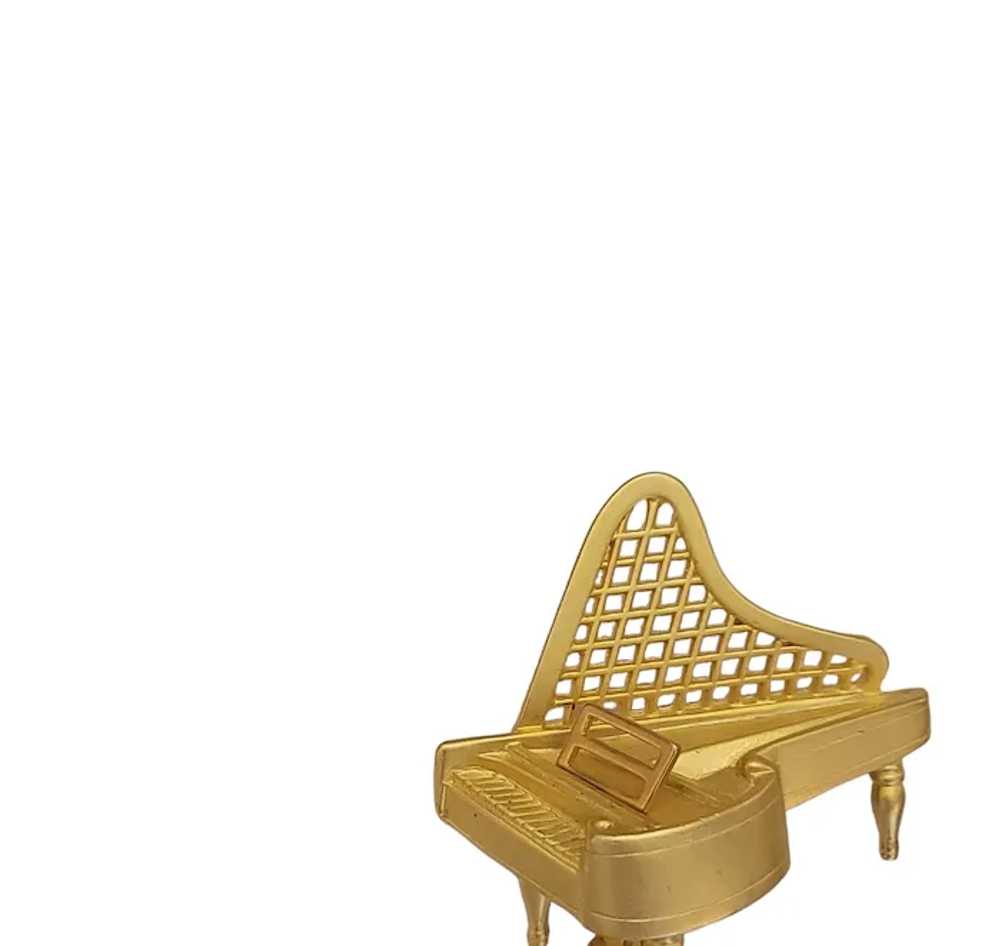 Gold Tone Grand Piano Figural Pin Brooch K216 - image 4