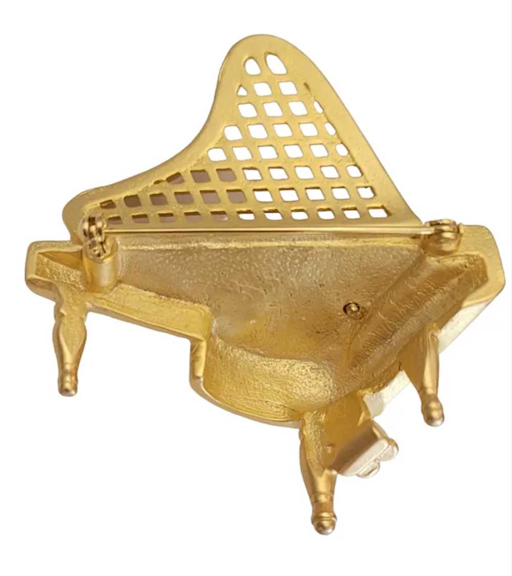 Gold Tone Grand Piano Figural Pin Brooch K216 - image 5