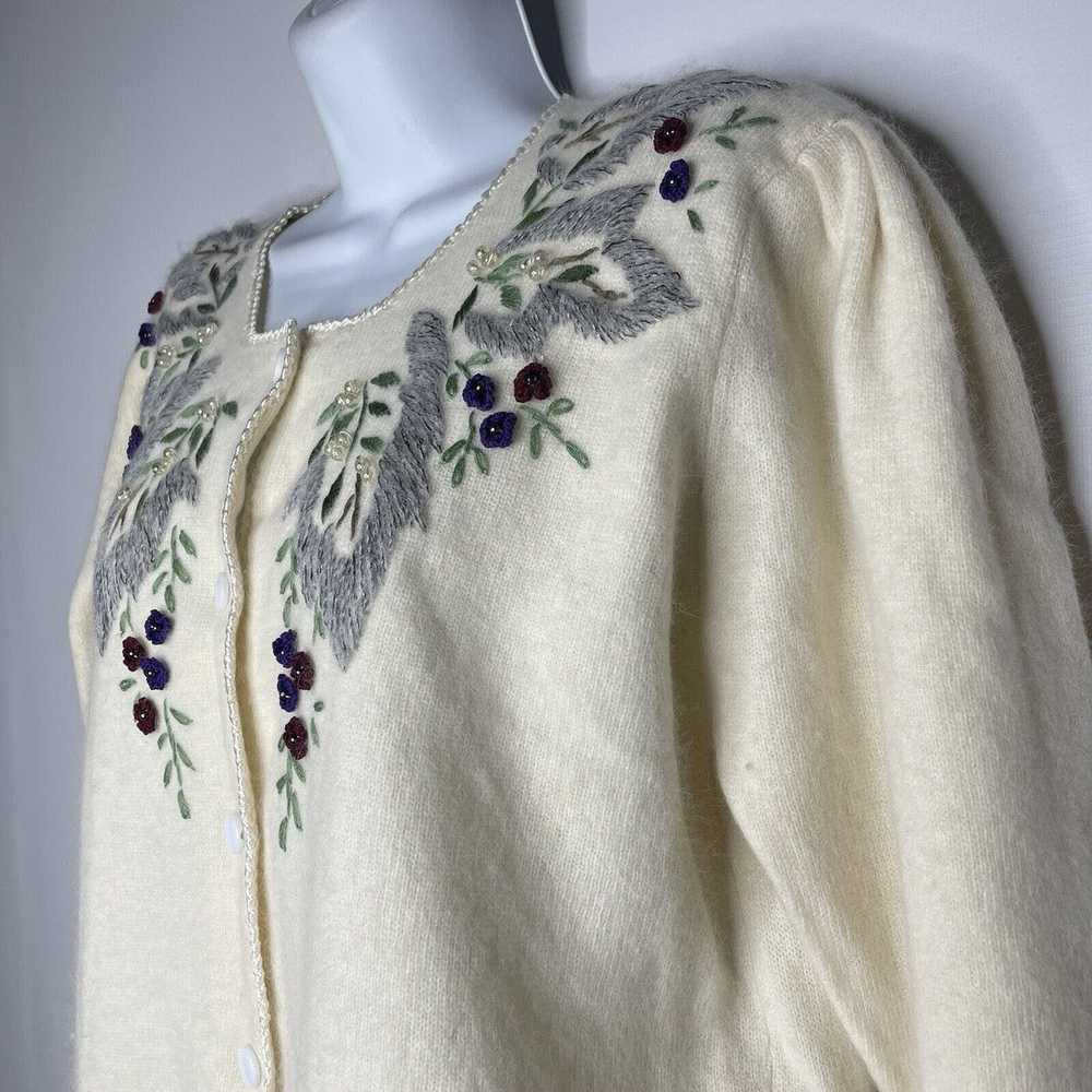 Vintage 80s Ivory Floral Embroidered Beaded Fuzzy… - image 7