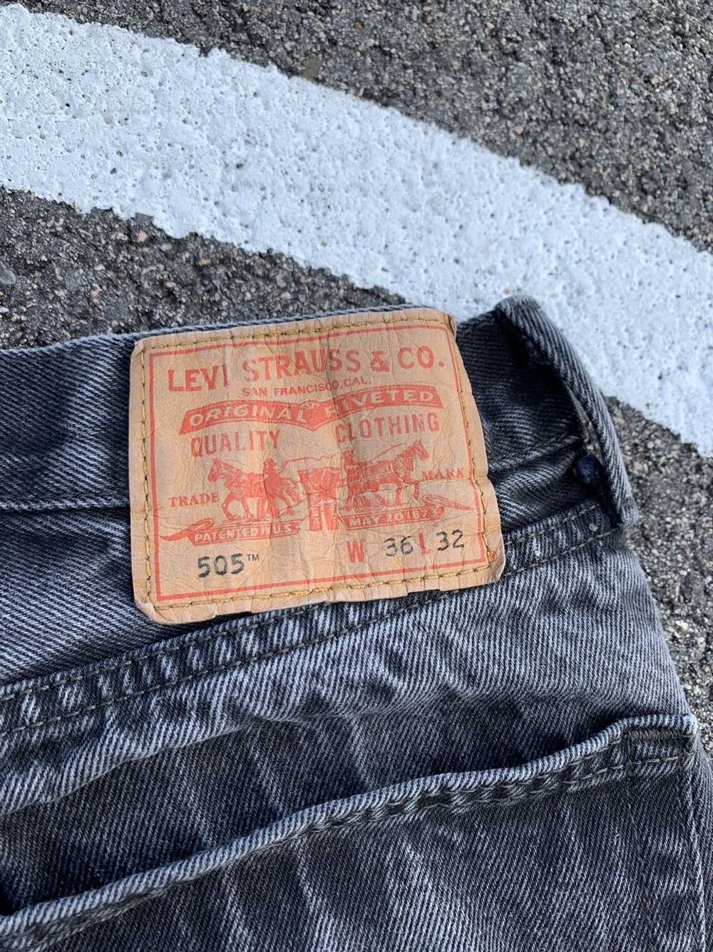 Levi's × Streetwear × Vintage Levi’s 505 Washed B… - image 5