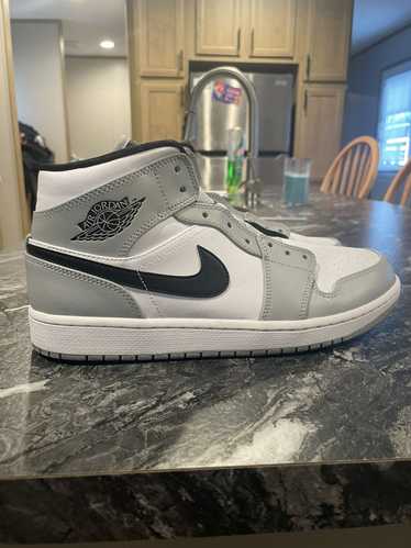 Jordan Brand Jordan 1 Mid Light smoke Grey