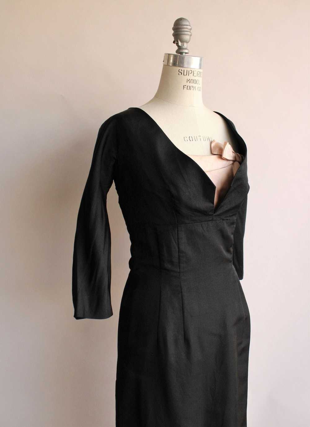 Vintage Vintage 1950s Dress / Black Silk Taffeta … - image 11