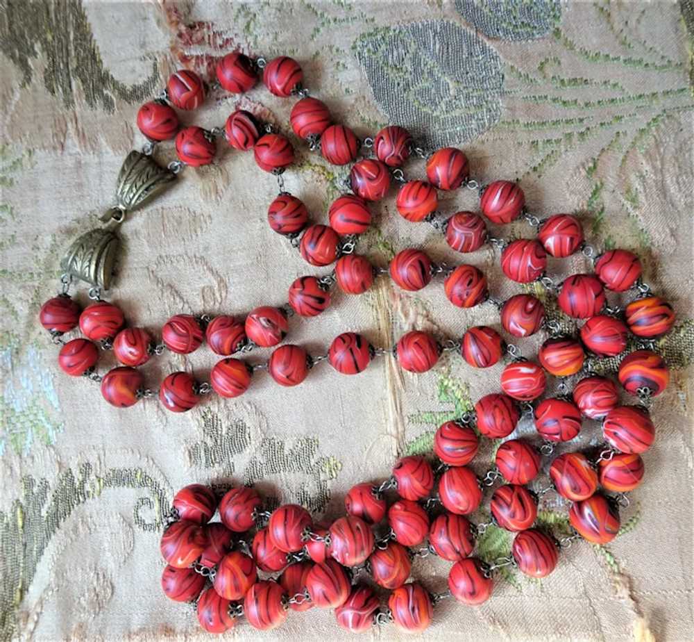 BEAUTIFUL Art Glass Flapper era Necklace, Red Mar… - image 2