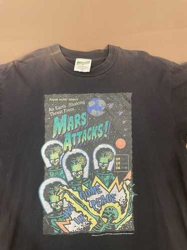 Movie × Vintage 1996 Mars Attacks Movie Poster Tee