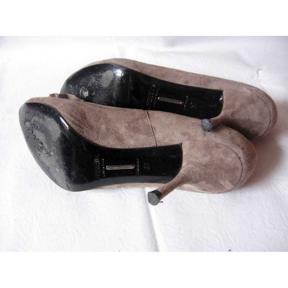 Uterque Leather heels - image 5