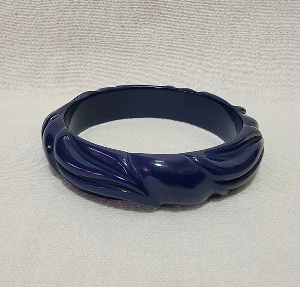 Molded cobalt blue plastic bangle bracelet - image 6