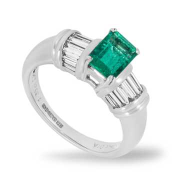 Bespoke 18kt White Gold Emerald & Diamond Ring - … - image 1