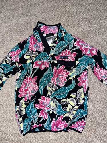 Patagonia Tropical Floral Patagonia Pullover