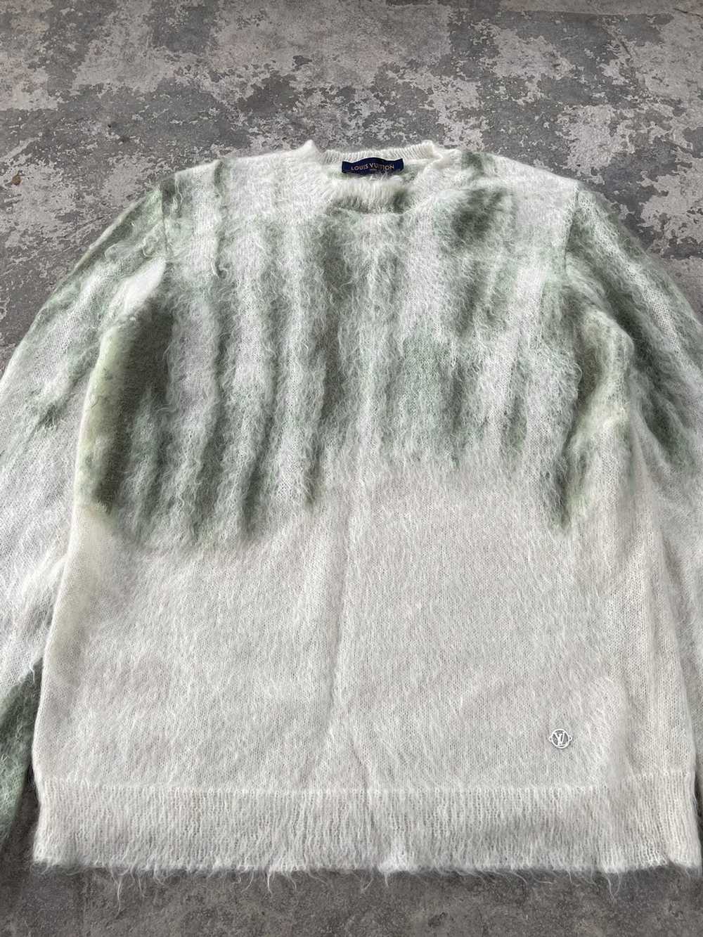LV SS19 mohair runway sweater cream & green SZ:L – Bankofgrails