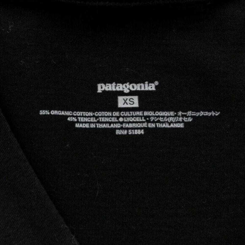 Patagonia T-shirt - image 2