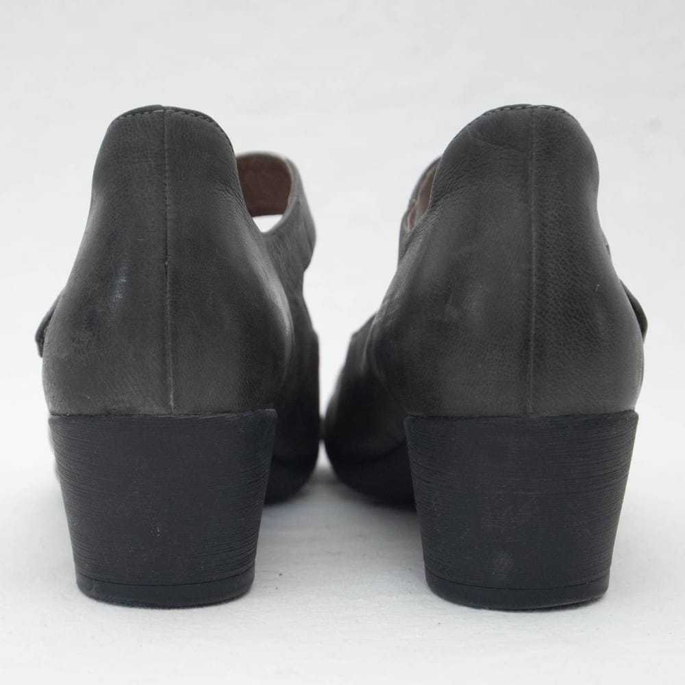 Dansko Leather heels - image 6