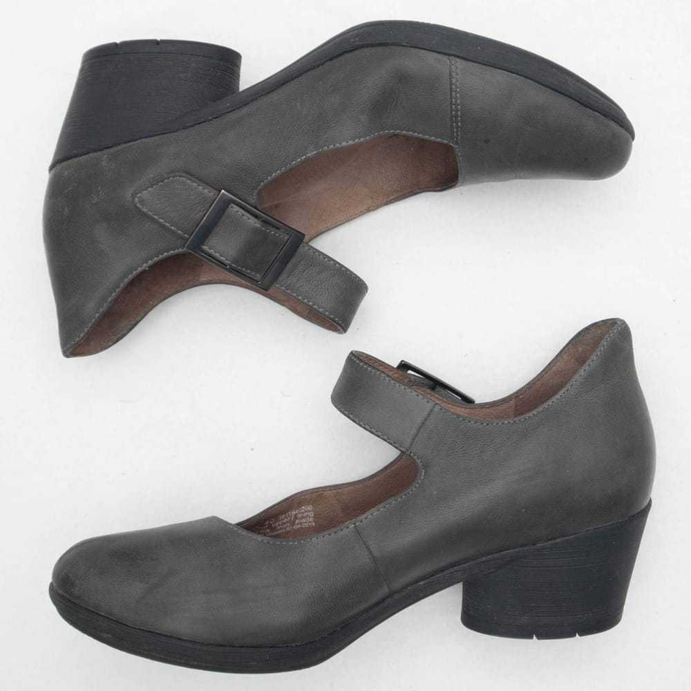 Dansko Leather heels - image 7