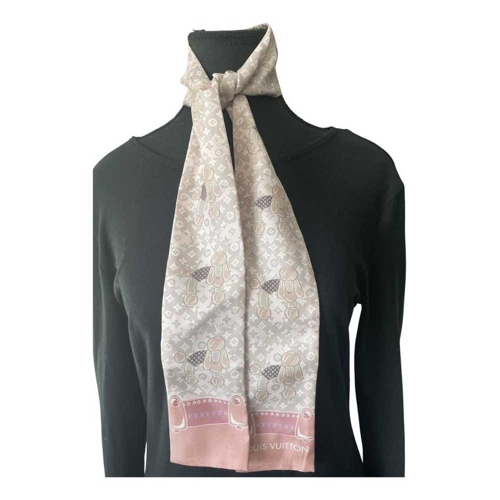 Louis Vuitton Silk neckerchief - image 2
