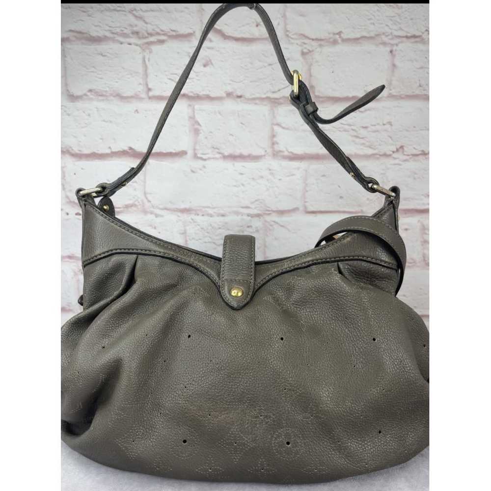 Louis Vuitton Mahina leather handbag - image 2