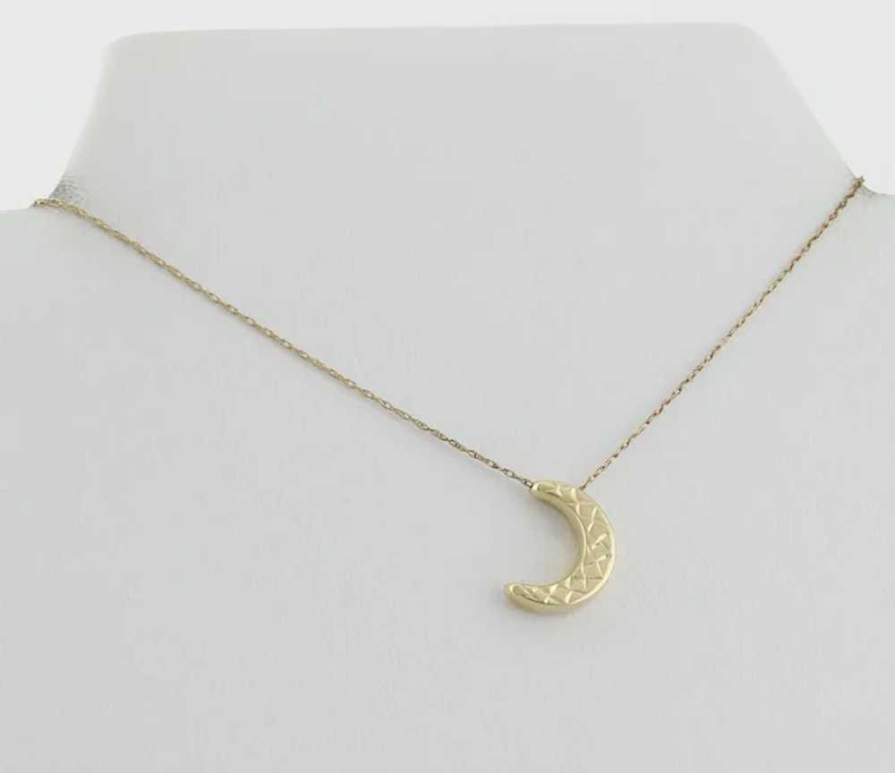10K Yellow Gold Crescent Moon Necklace 16" 18" 20… - image 4