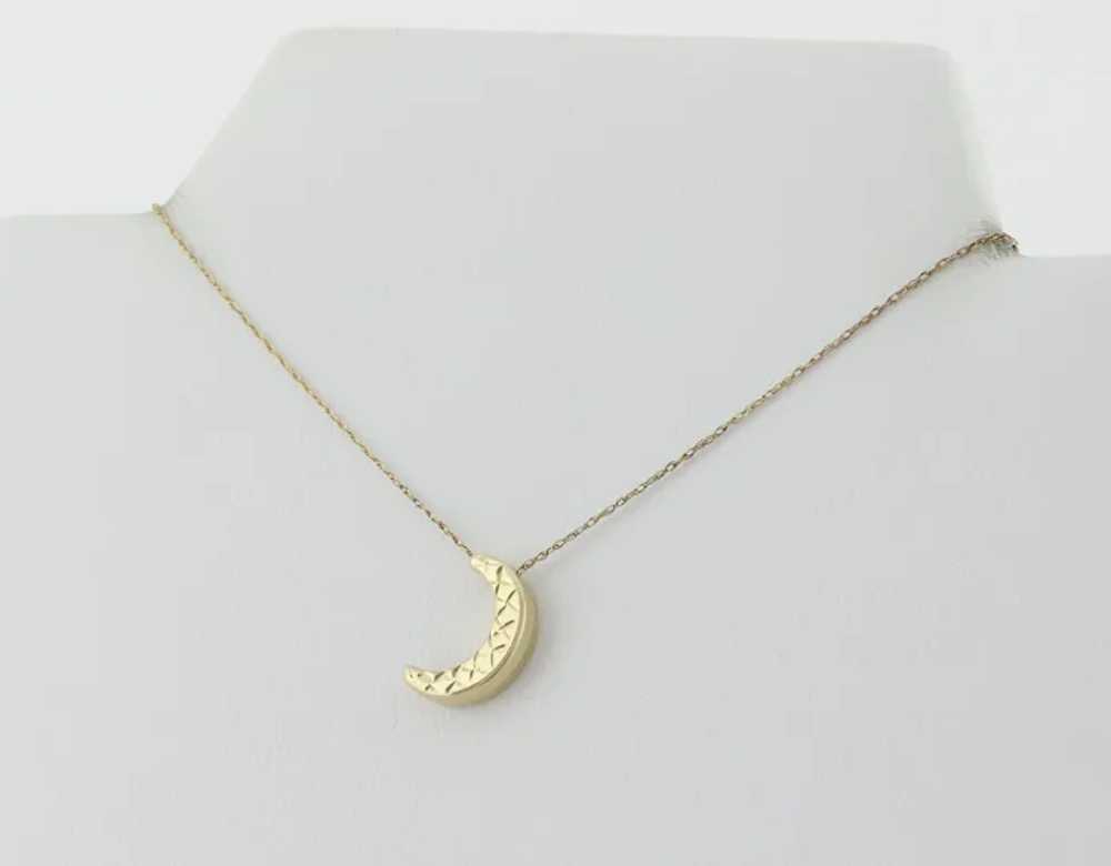 10K Yellow Gold Crescent Moon Necklace 16" 18" 20… - image 6