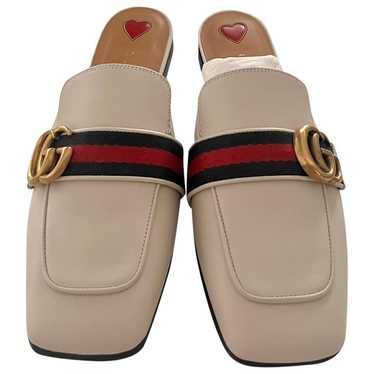 Gucci Peyton leather flats