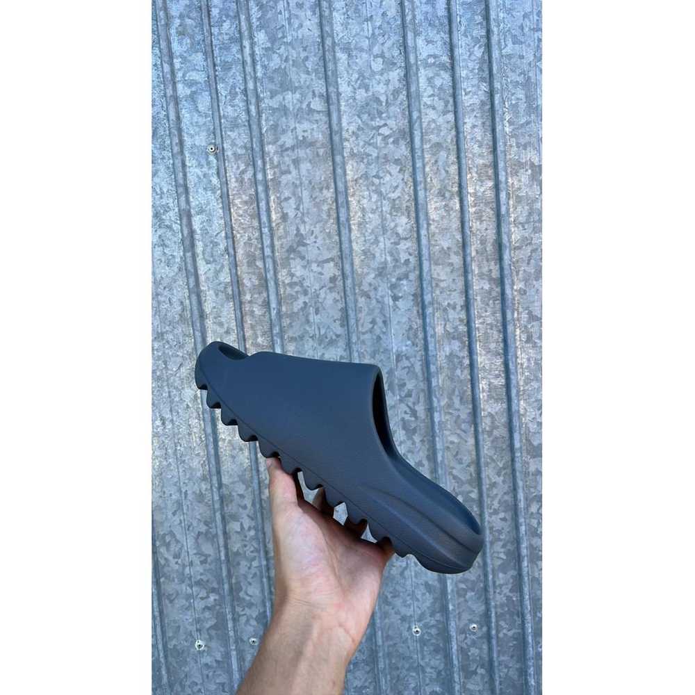 Yeezy x Adidas Slide sandals - image 3