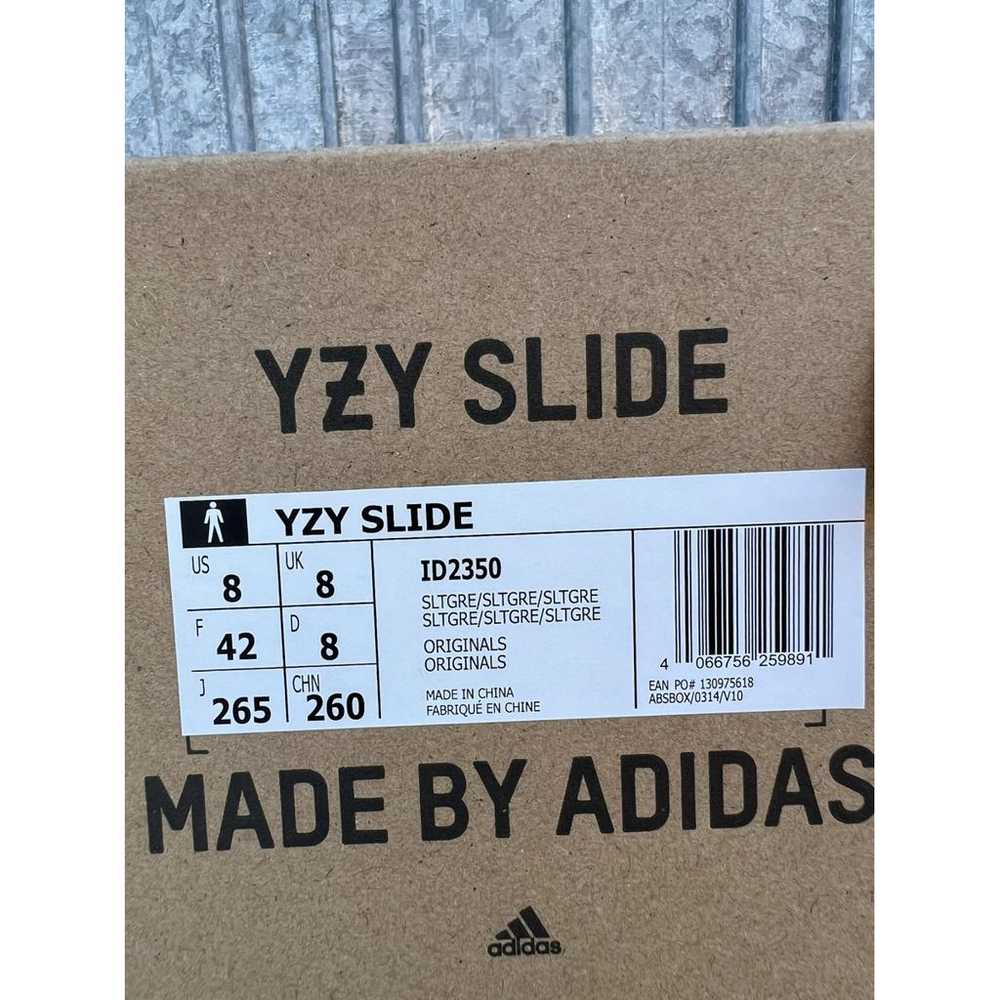 Yeezy x Adidas Slide sandals - image 8