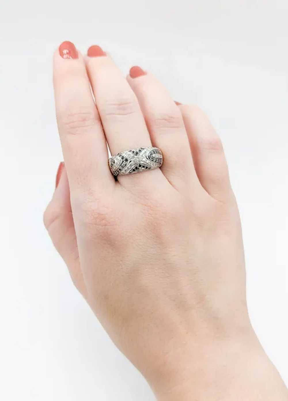 Vintage Black & White Pave Diamond Ring in 14KT W… - image 8
