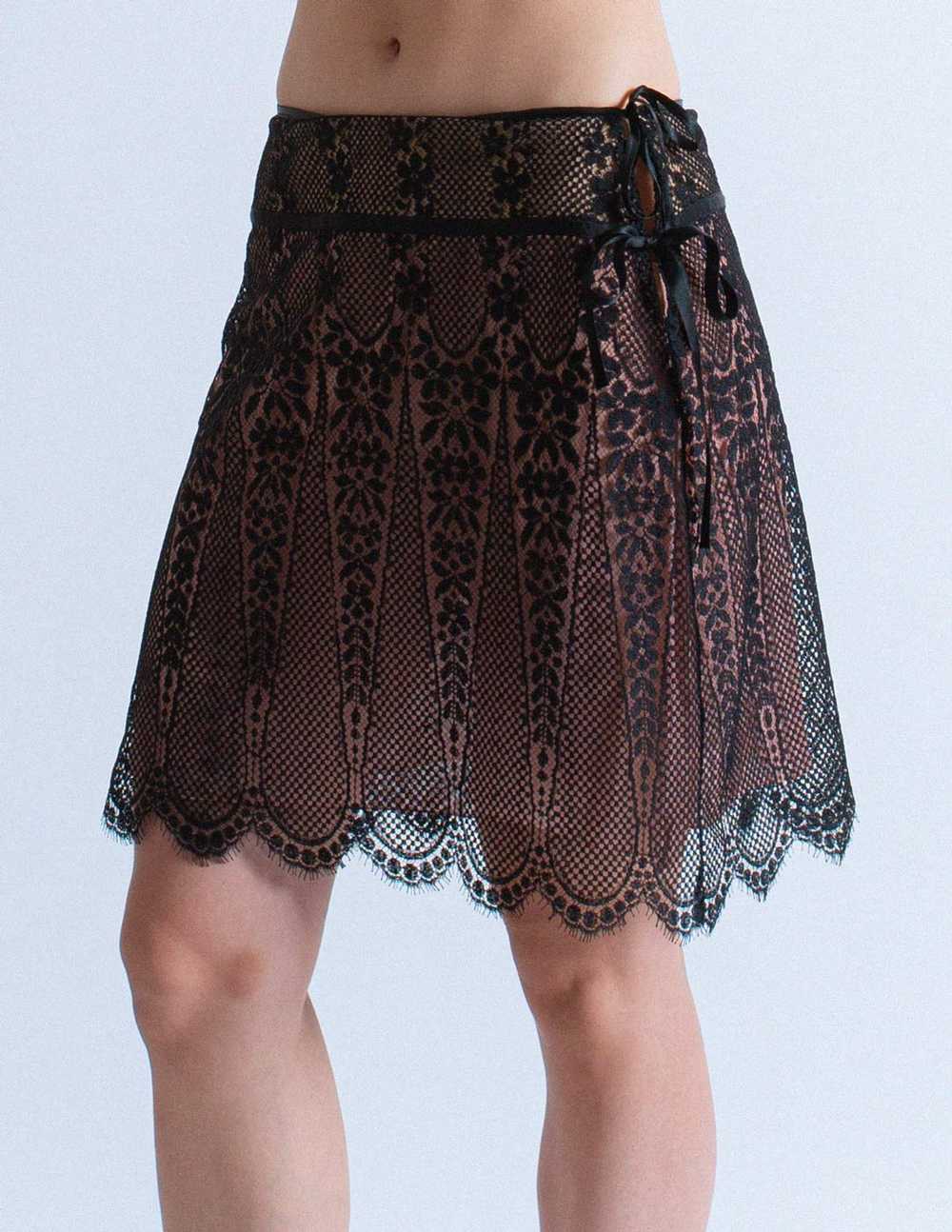Blumarine lace skirt with ties - image 7