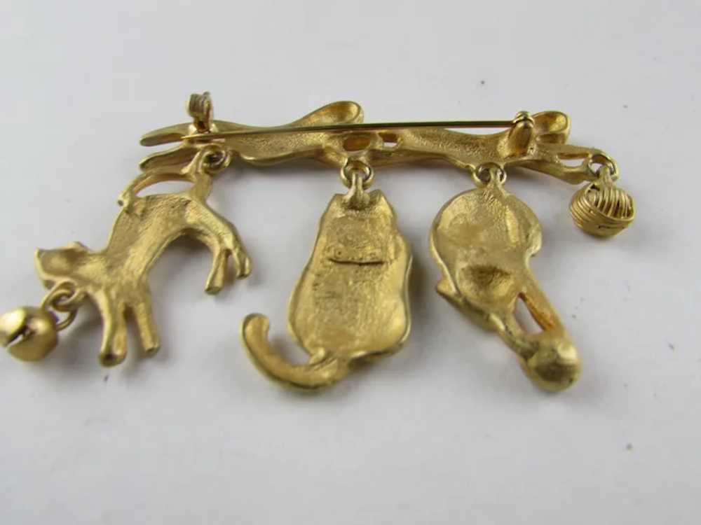 AJC Gold Tone Cats and Cats Pin - image 10