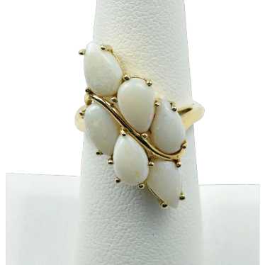 10K Gold Heart Shaped Pearl top Ring Hallmarked SR