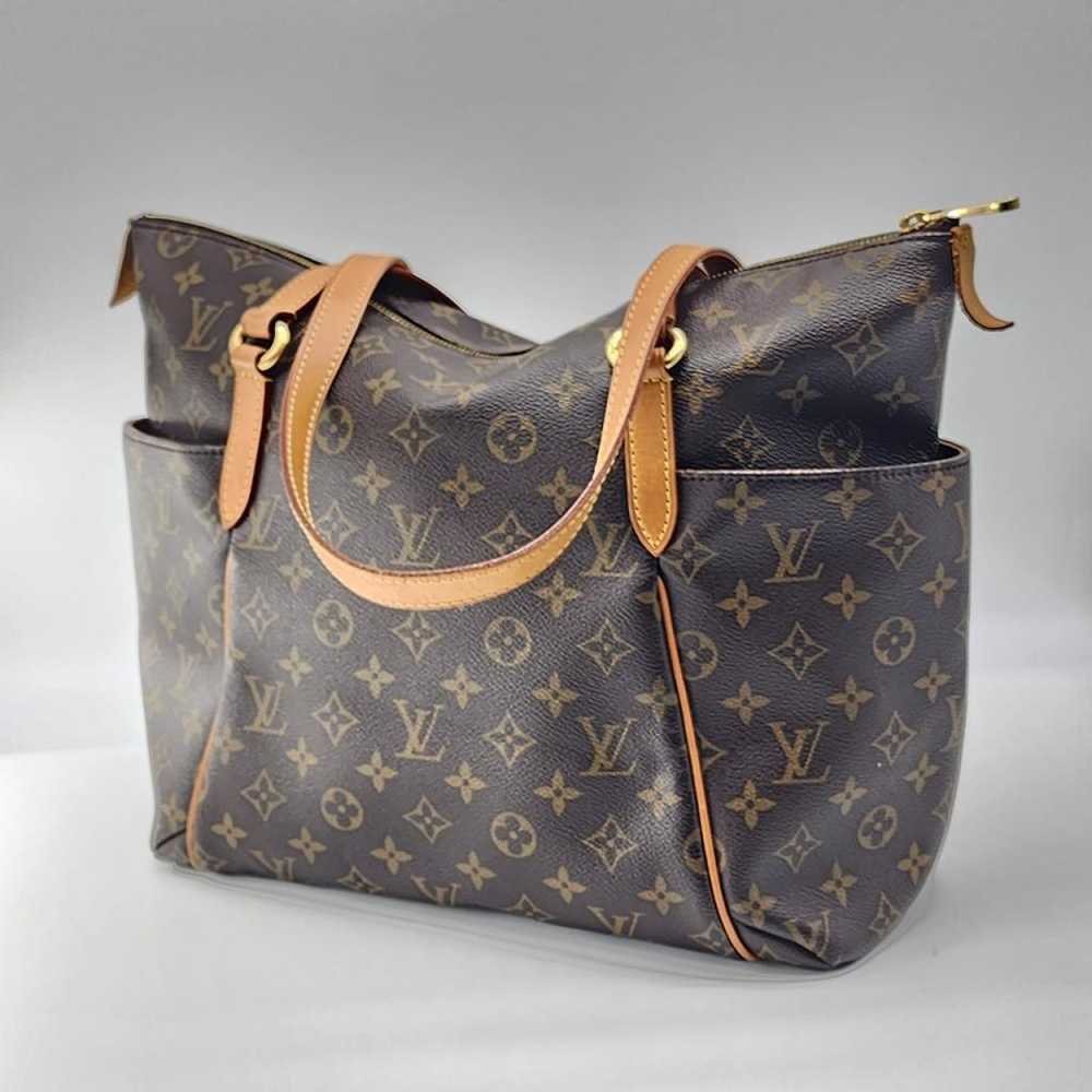 Louis Vuitton Totally handbag - image 10