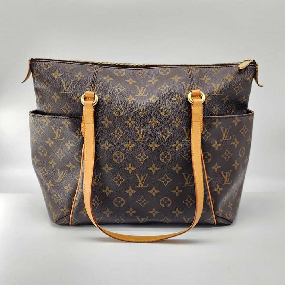 Louis Vuitton Totally handbag - image 4