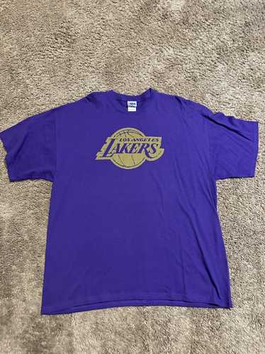 Los Angeles Lakers Men's Over Sized Logo Sweatshirt (M5H6138) – FISLL