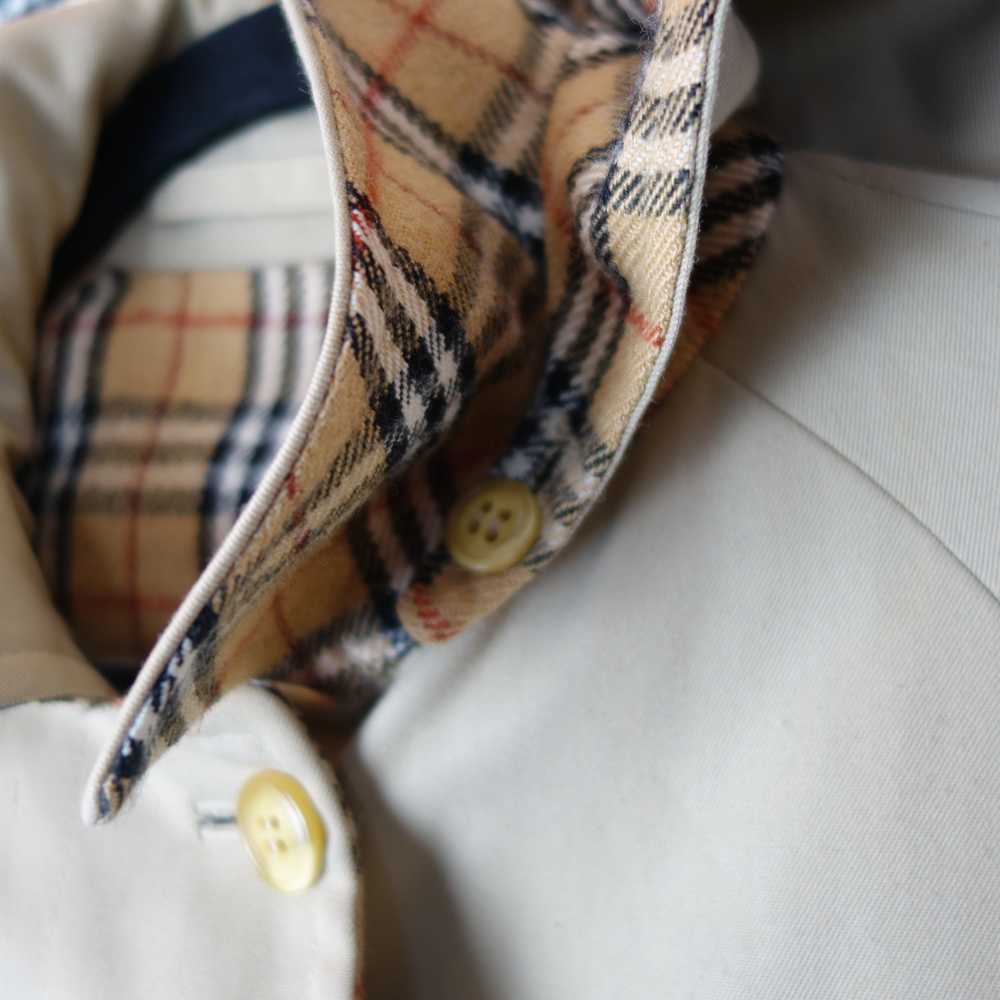 Burberry - Vintage Burberrys Richmond trench coat… - image 4